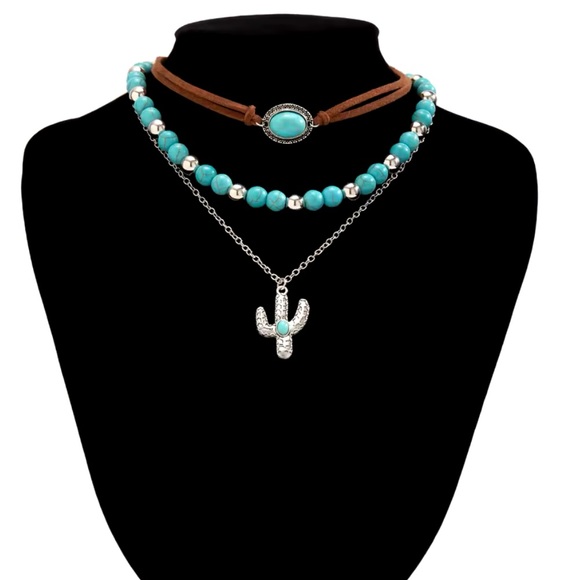 Odilé - Boho/Retro Style Green Turquoise Multi Layered Cactus Pendant Necklace - Picture 7 of 8